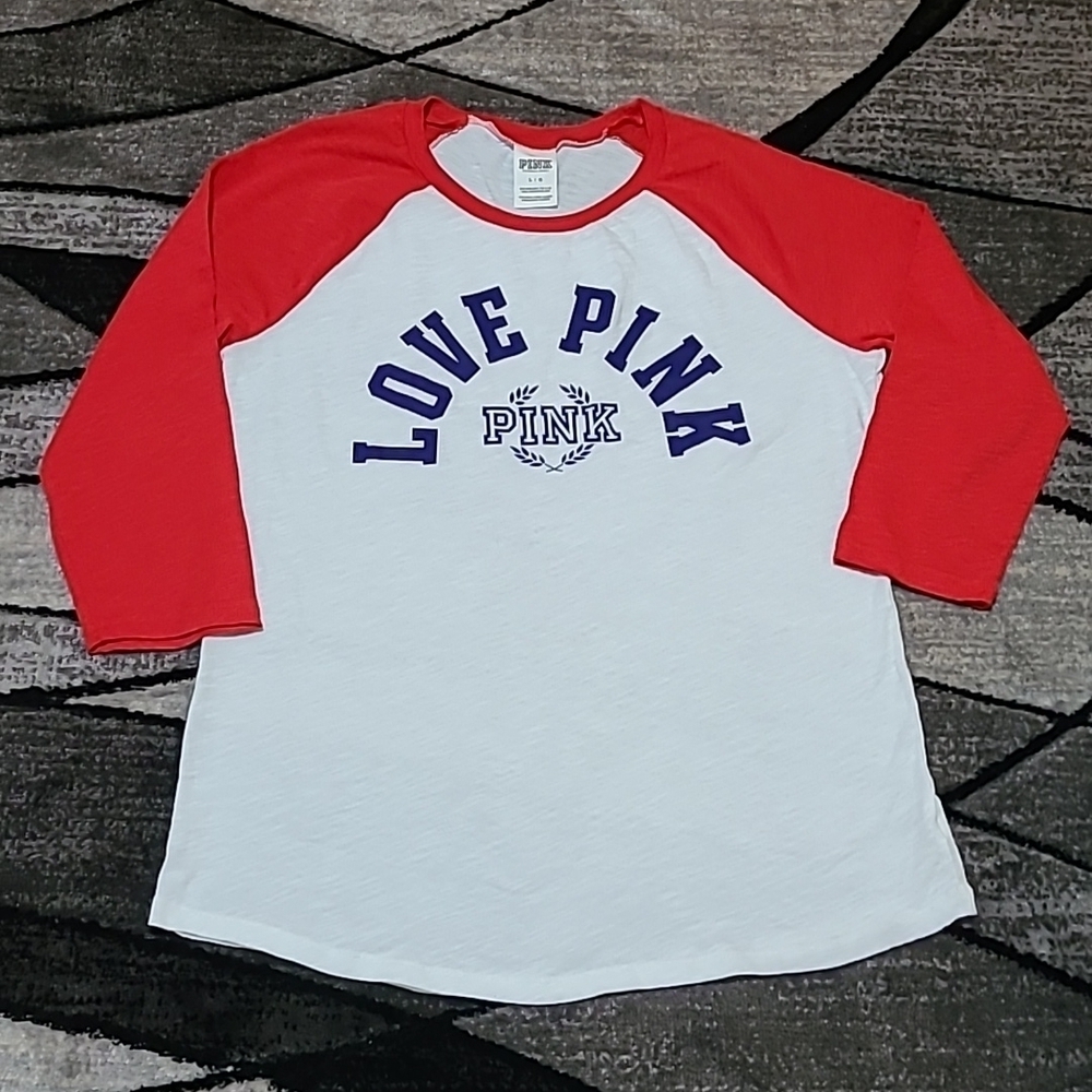 VS PINK 2016 CAMPUS LOGO BASEBALL TEE-SHIRT